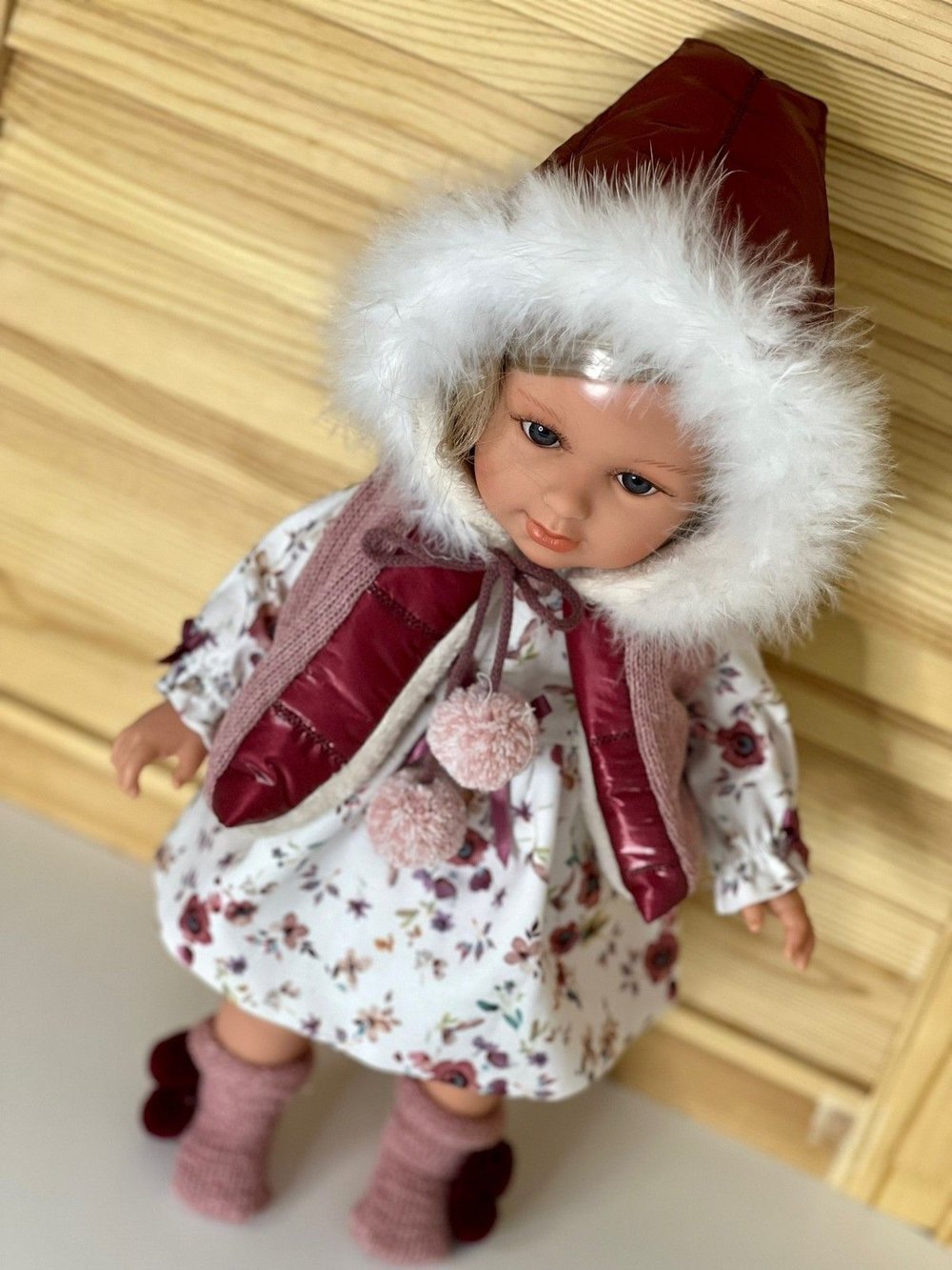 Кукла Llorens мягконабивная 35см Lucia (54037)