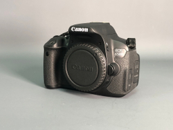 Canon EOS 650D Body (3.800 кадров)