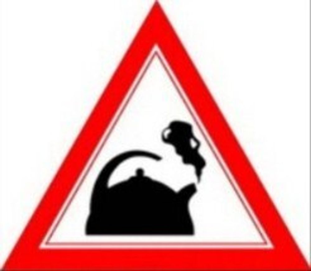 Наклейка Автознак  Чайник  (120х140) треугольный наружная (A-STICKER)