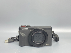 Canon G7X Mark III