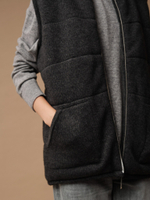 V0442-8101 Жилет темно-серый dbr