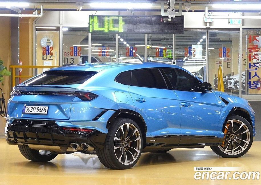 Lamborghini Urus 4.0 V8 S (08.2023)