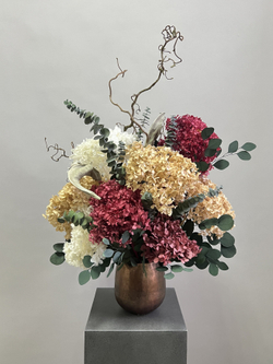 Композиция в кашпо Вега