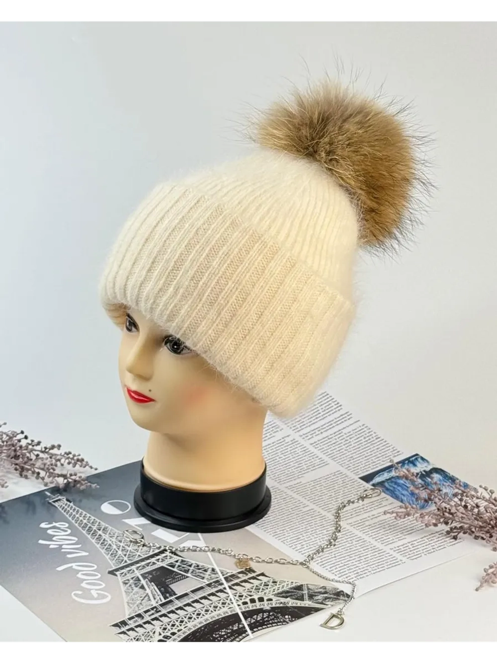 шапка ангора с меховым помпоном зимняя пушистая стильная