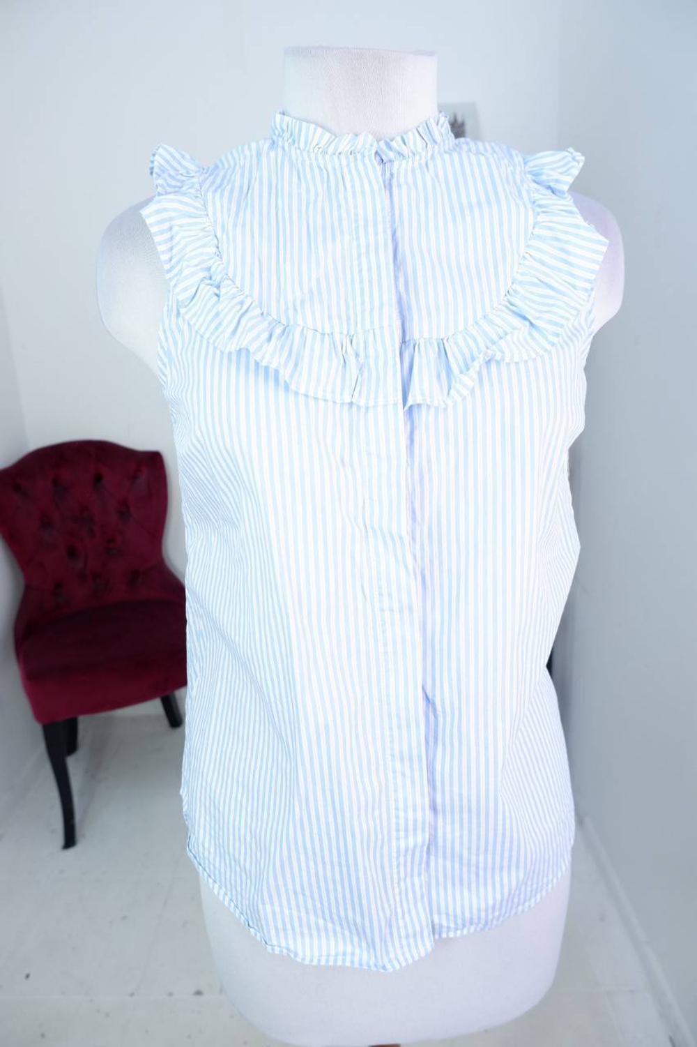 Блузка H&M для кокетливой натуры, маркировка 40, визуально 46 размер