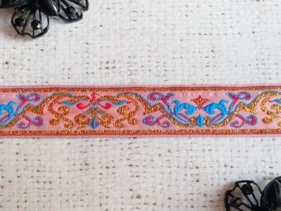 Тесьма жаккард с метанитом, ш. 2,3 см.