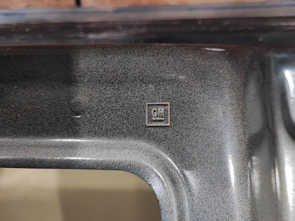 Крышка багажника Chevrolet Traverse 2 17-нв Б/У Оригинал 84755804