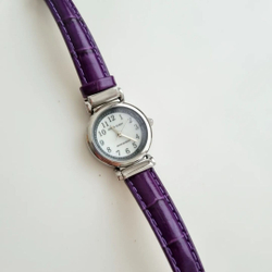 Часы Anne Klein