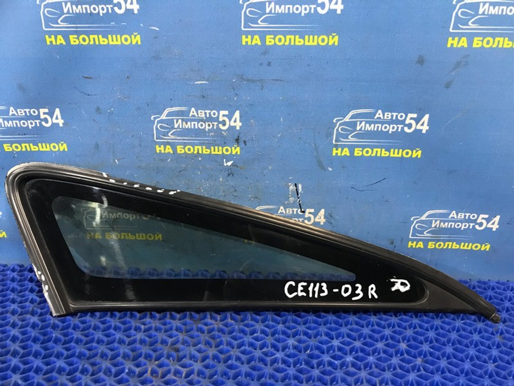 Стекло багажника правое TOYOTA SPRINTER 2000