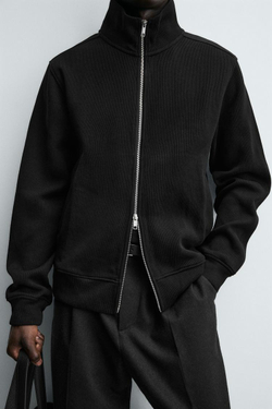 ZARA ТОЛСТОВКА В РУБЧИК ИЗ ТКАНИ ИНТЕРЛОК, ЧЕРНЫЙ