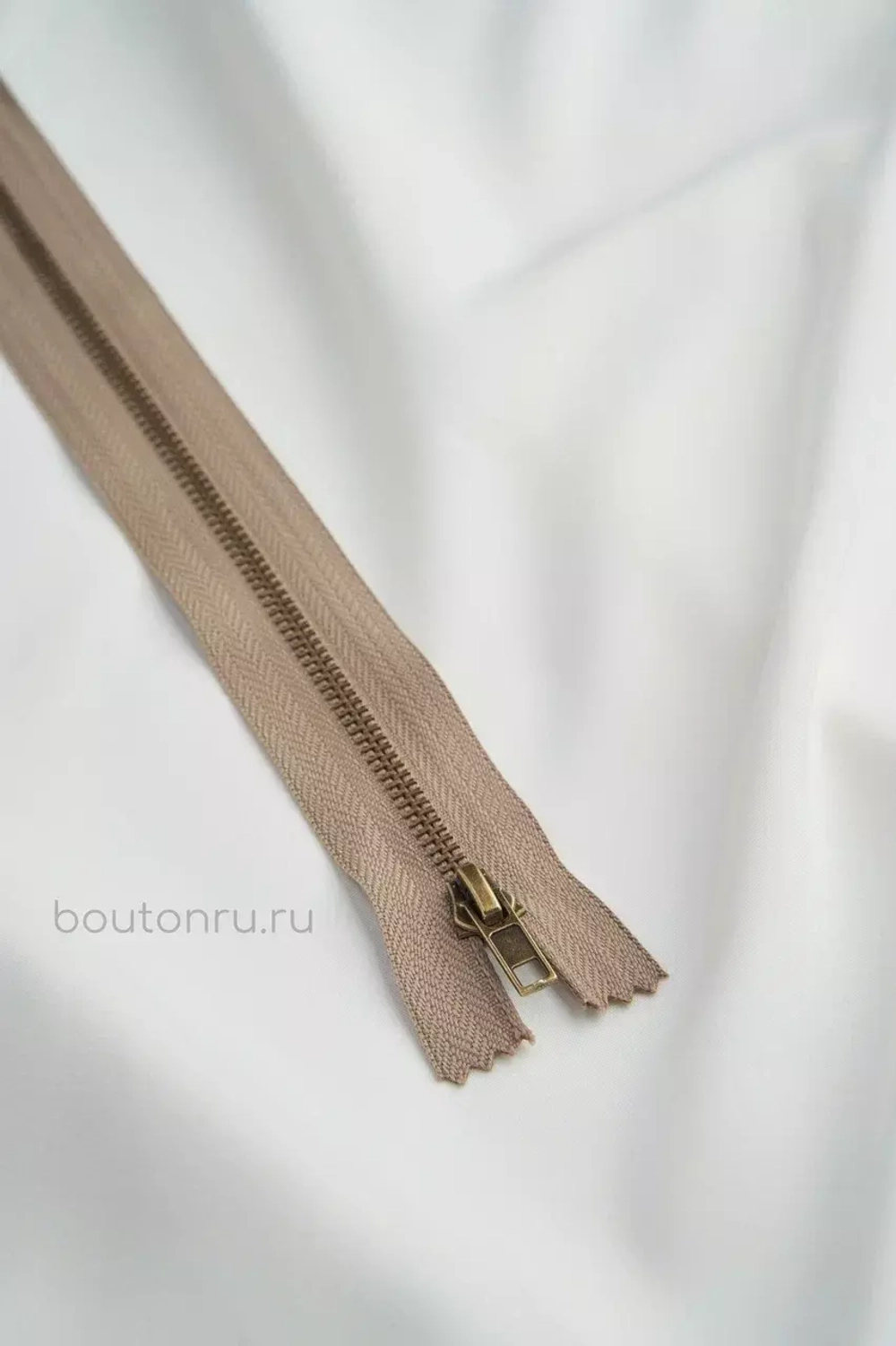 Молния бронзовая бежевая(телесная)