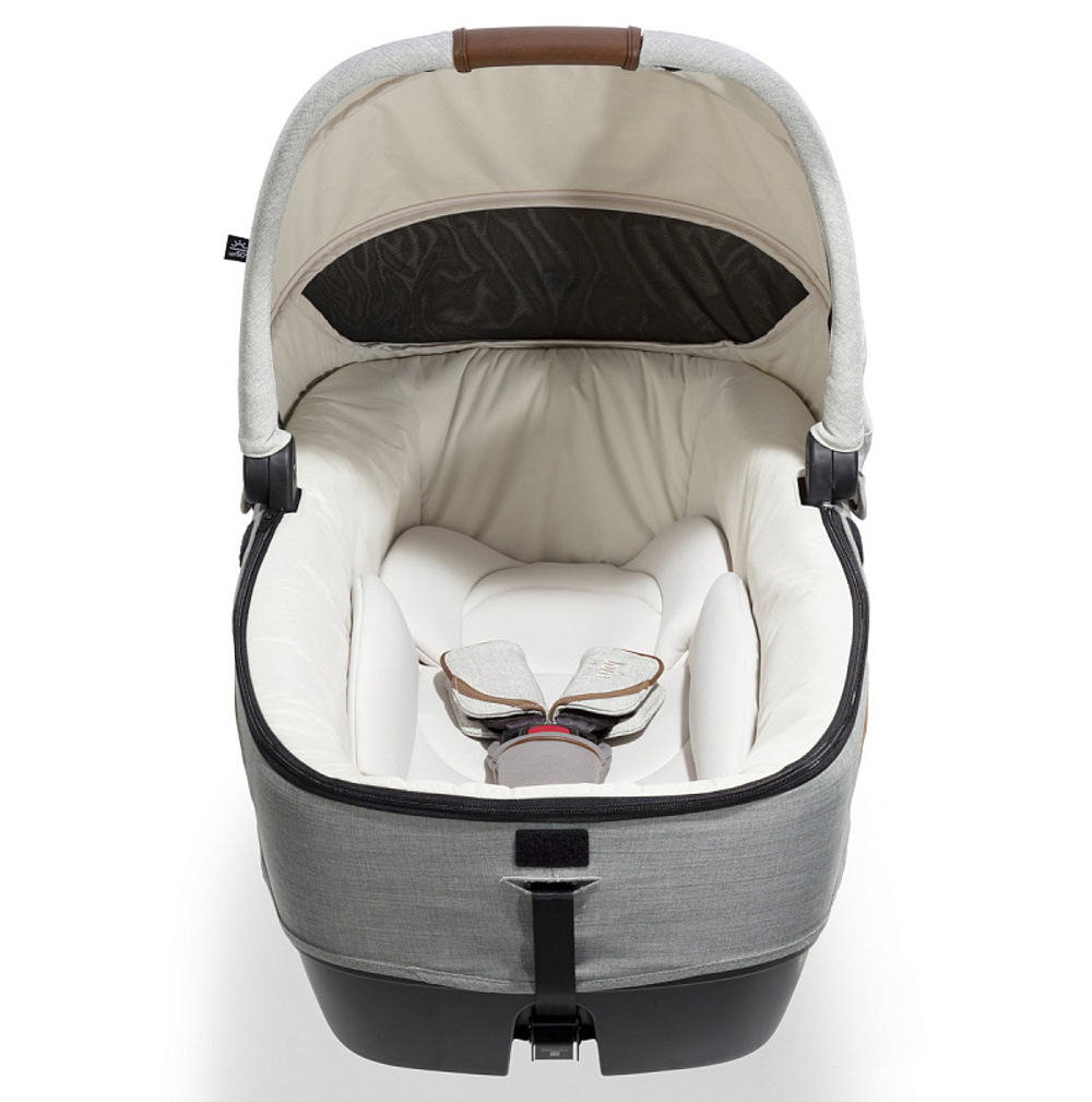 Автокресло Joie Calmi с Базой Joie I-Base Encore Oyster