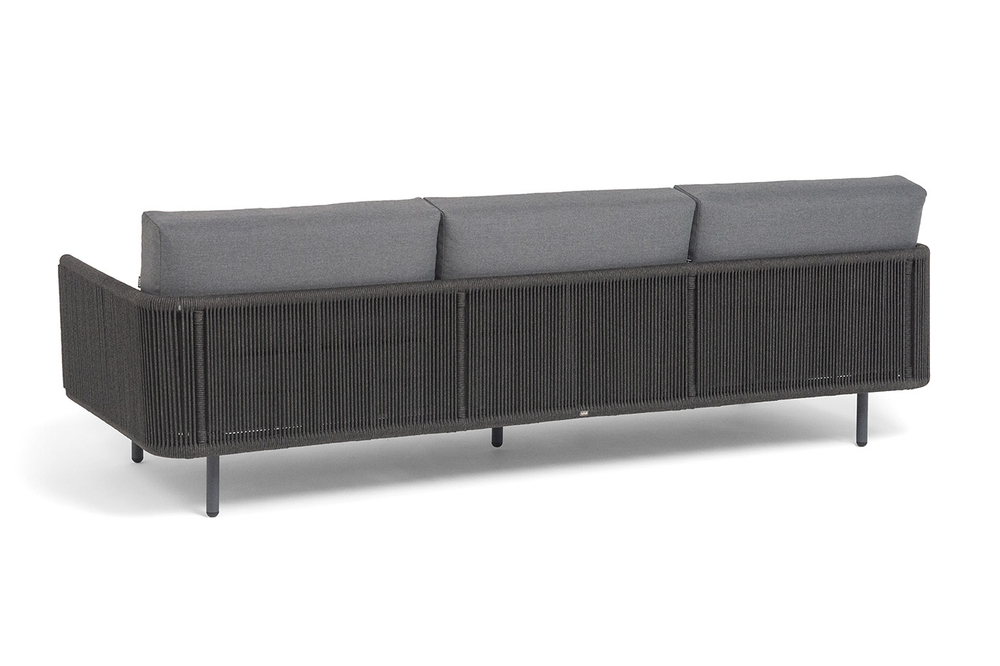 "Джелло" диван 3-местный плетеный из роупа, каркас алюминий темно-серый (RAL7024) муар, роуп темно-серый круглый, ткань темно-серая 027