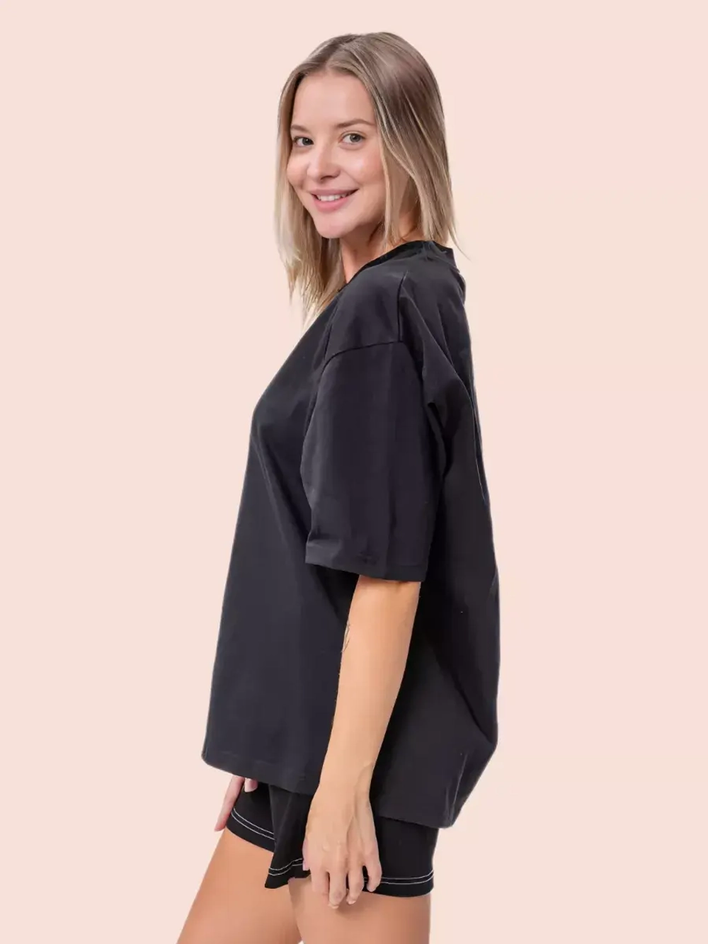 Футболка базовая оверсайз