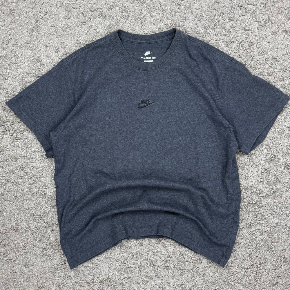 Футболка Nike Essentials