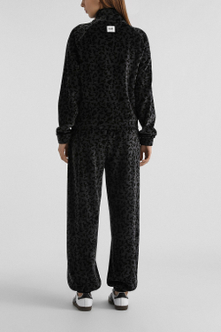 Костюм спортивный женский EA7