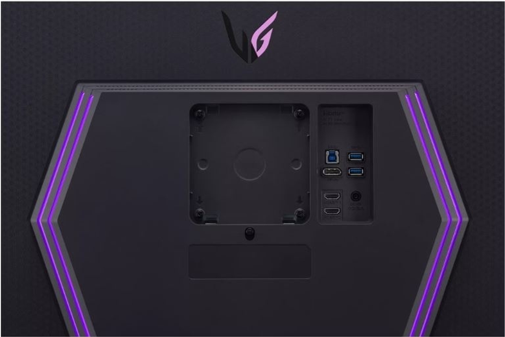 Монитор 32" LG 32GR93U-B черный