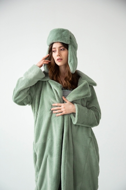 Шуба женская из искусственного меха