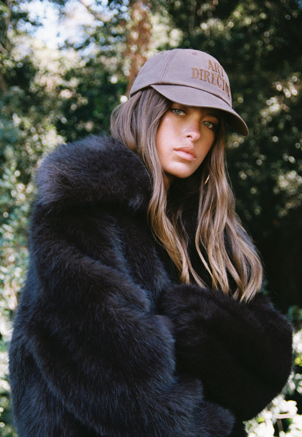 STRADIVARIUS Шуба из искусственного меха, коричневый