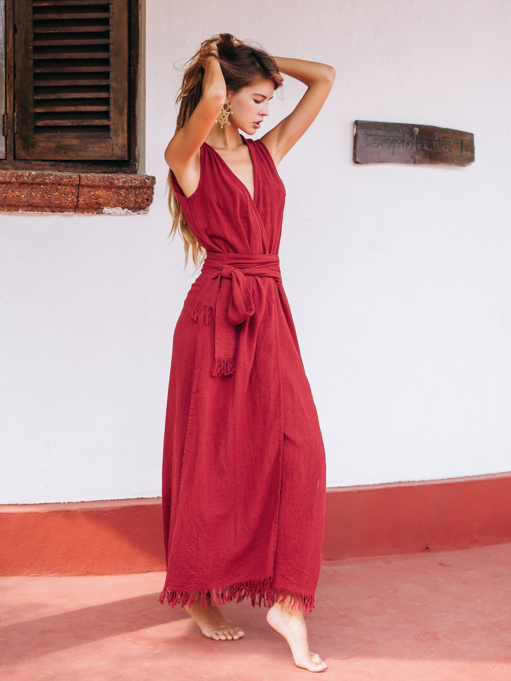 Длинное бохо-платье с запахом (красное)