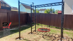 Монтаж уличной шведской стенки Sv Sport Рукоход (5 вертикальных столбов)