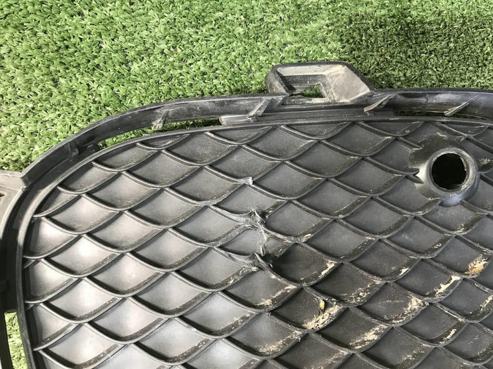 Решетка переднего бампера левая Mercedes GLE C292 (2015-2019) AMG