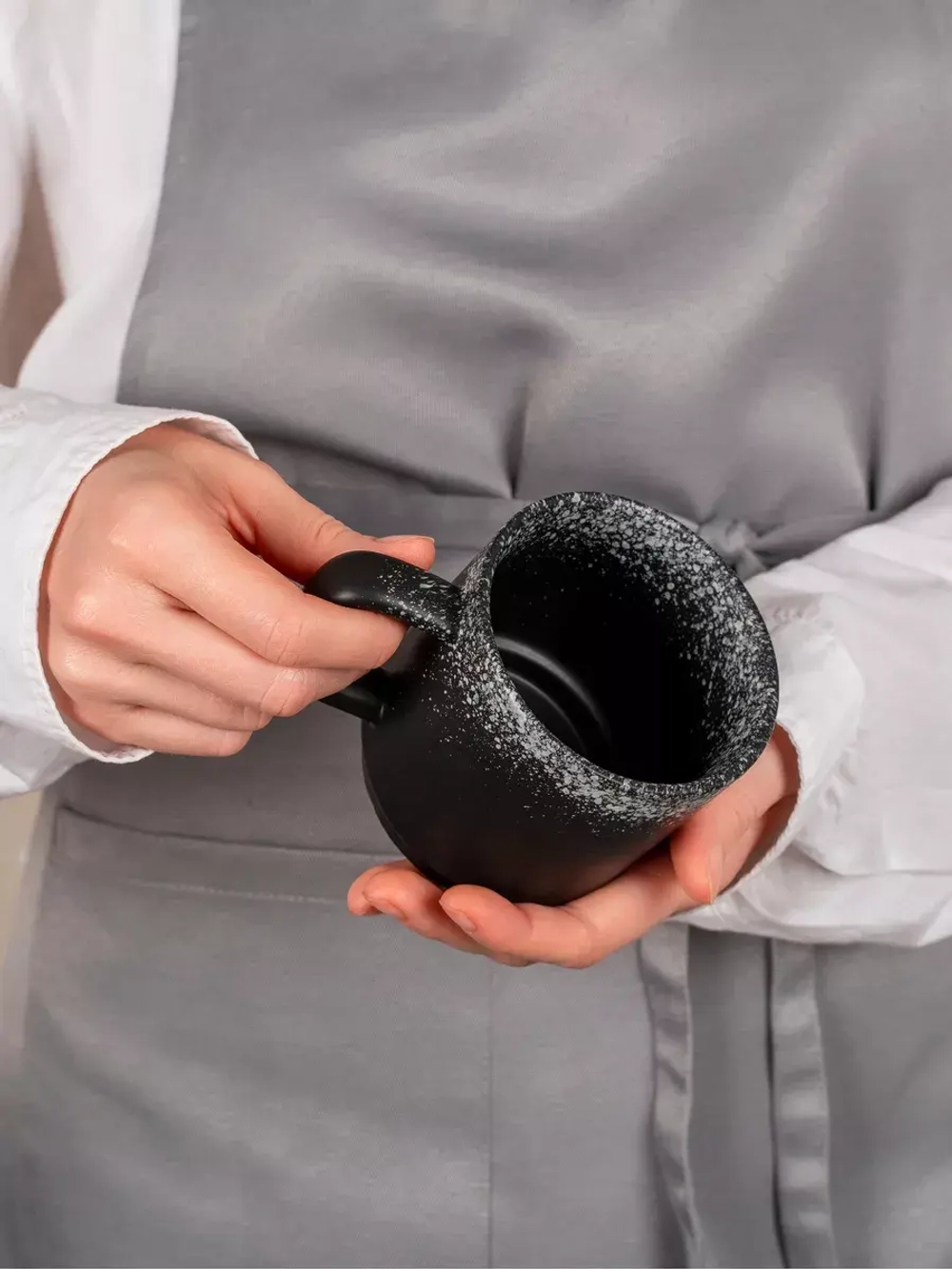 Набор 2 кружки черные матовые с белым чашки фарфор 275 мл