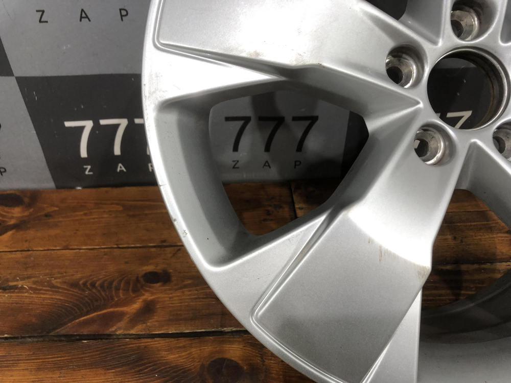 Диск литой R18 Volvo XC40 17-нв Б/У Оригинал 32209247