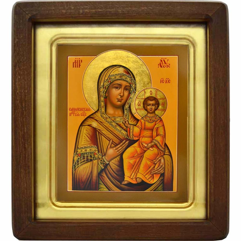 Смоленская икона Божией Матери писаная, в киоте.