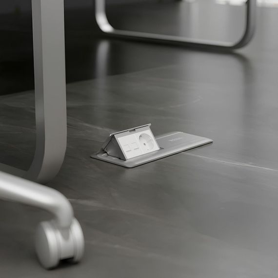 Выдвижной розеточный блок на 8 модулей Werkel серебряный W8078065 4690389211737