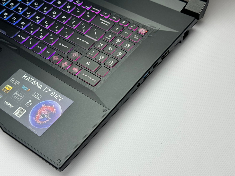 Игровой ноутбук MSI Katana RTX4050/I5-12450H/17.3/144hz/16/512/B12VEK-268XRU