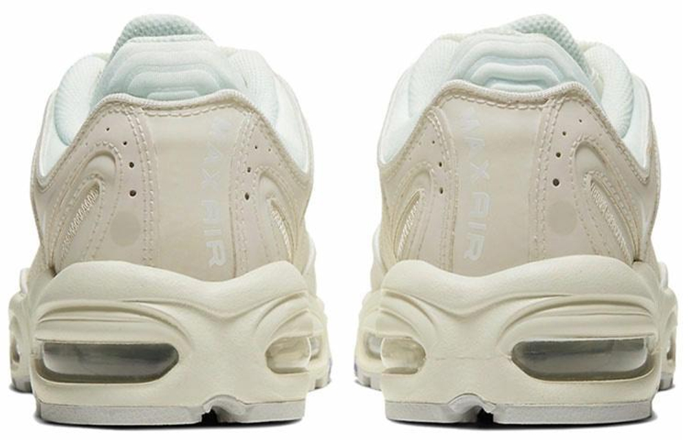 Кроссовки Nike Air Max Tailwind