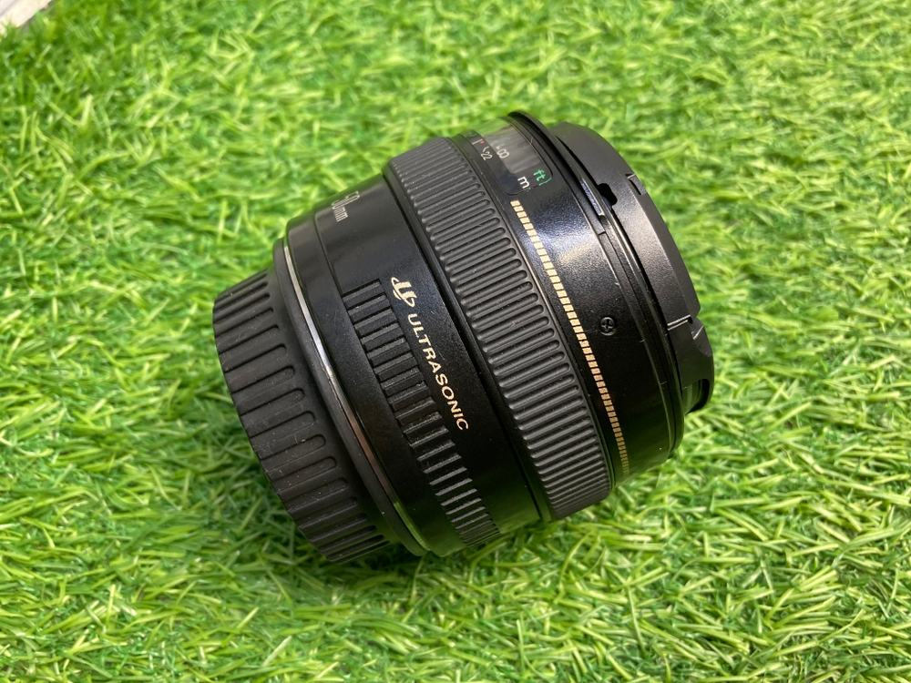 Canon EF 50mm 1.4 USM