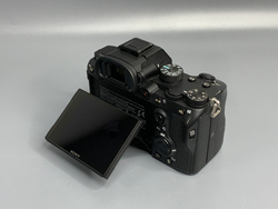 Sony A7 III 12.000 кадров