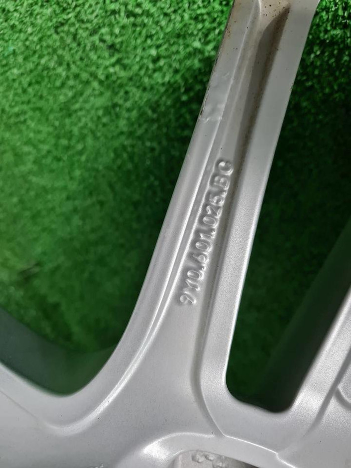 Диск Комплект дисков R20 Porsche Cayenne 3 (17-нв)