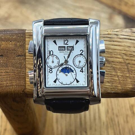 Часы Patek Philippe