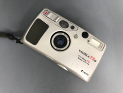 Yashica T5D