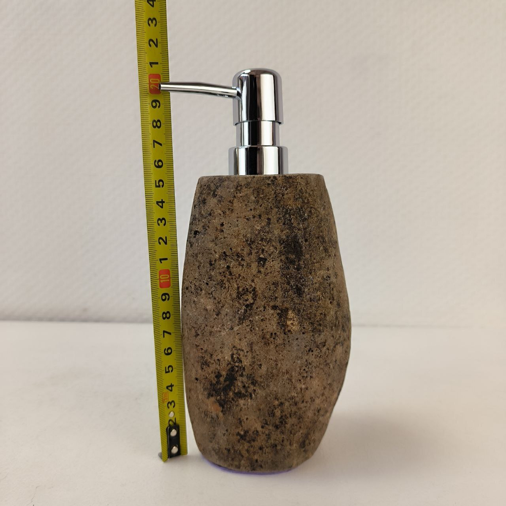 Дозатор из речного камня DRC-63785 (143)