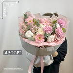 Букет нежный в розово - белой гамме