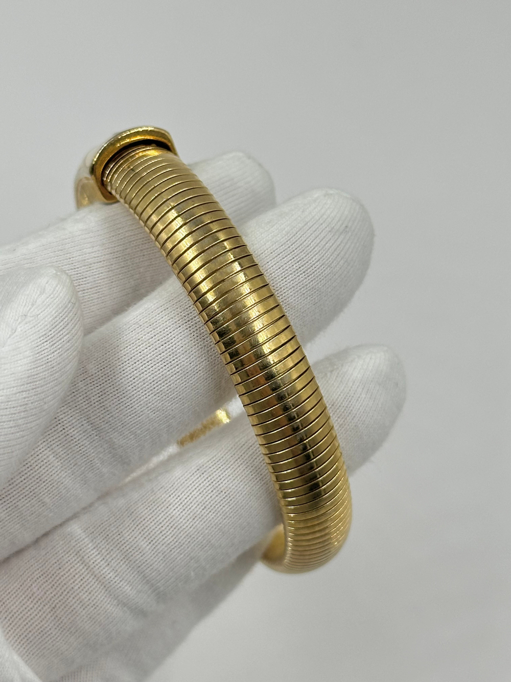 Брслет с кремовой эмалью Trifari