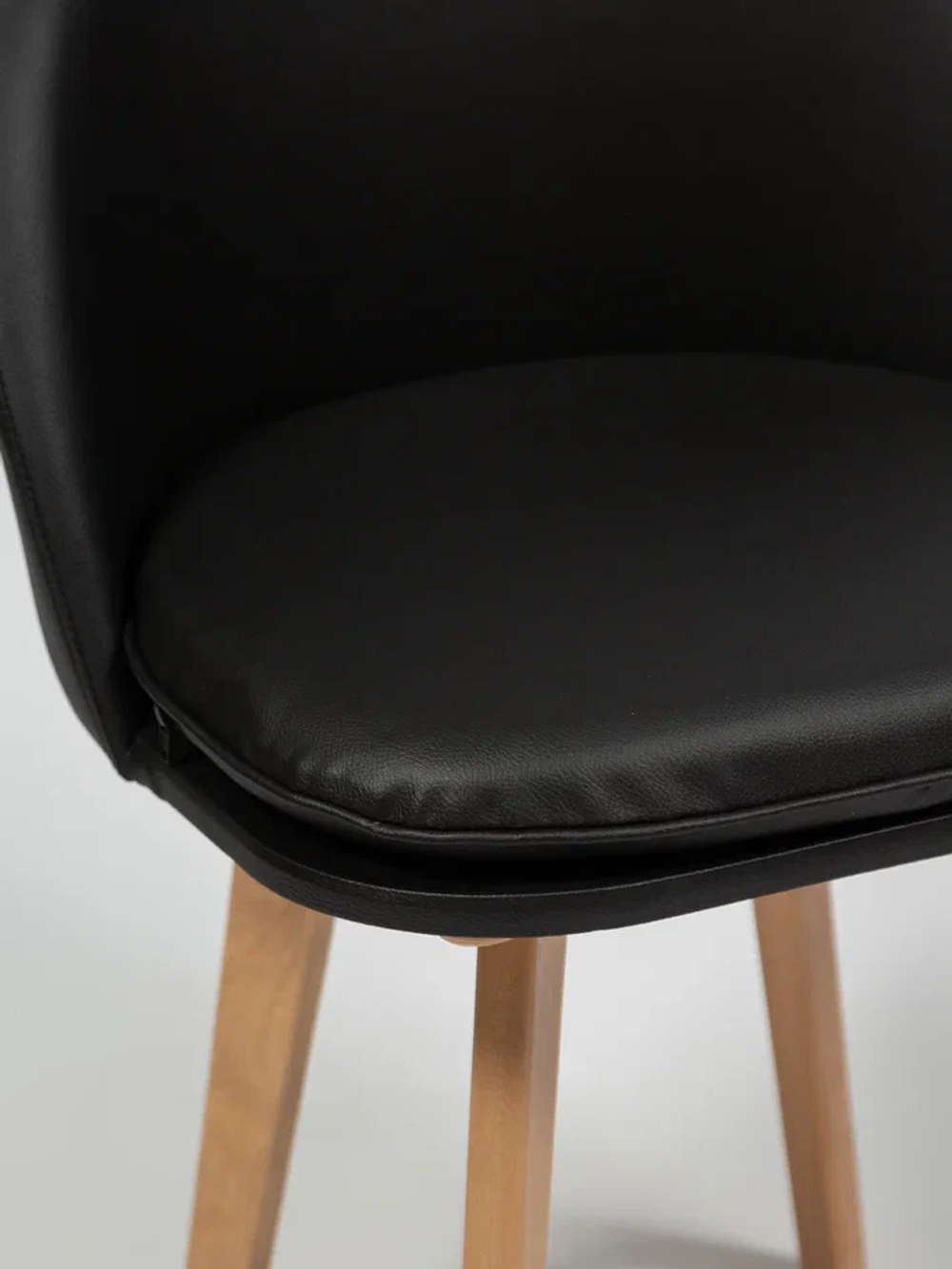 Стул Альта деревянные ноги одинарные