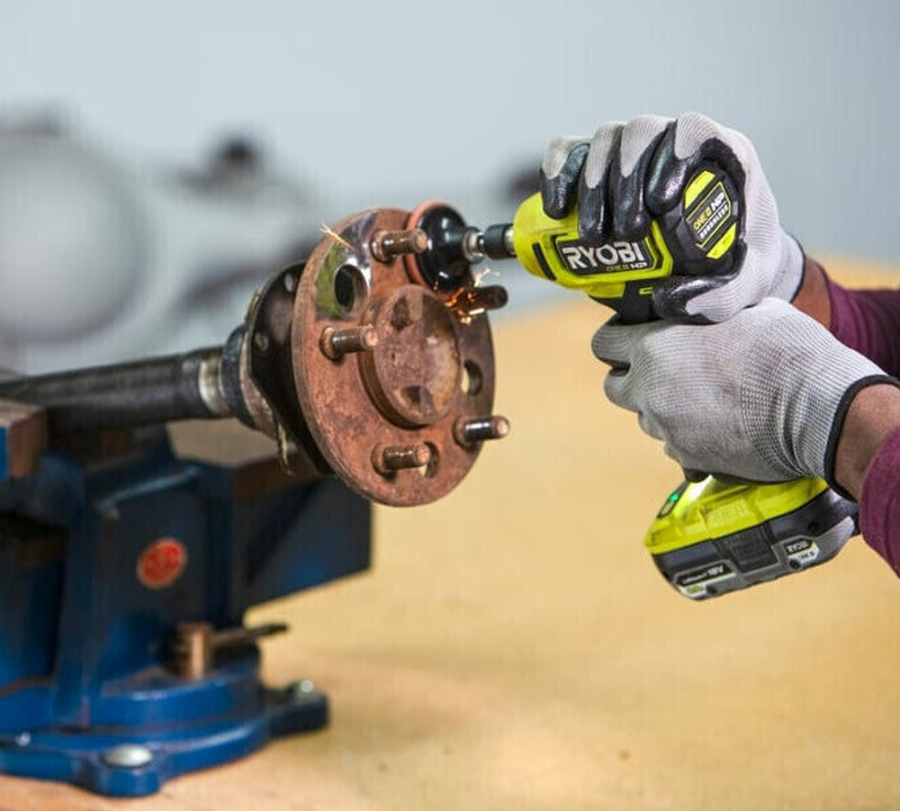 Гравер Ryobi One+ НР RDG18C-0 5133005139