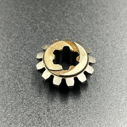 Шестерня вертикального вала (Пиньон) Yamaha 2 (646-45551-00) (PREMARINE)