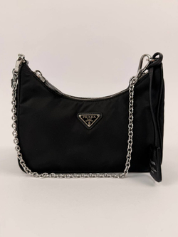 Сумка Prada Re-Edition
