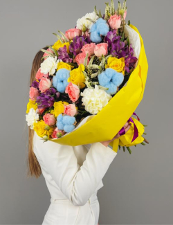 Букет с розой и вероникой Волшебный дофамин