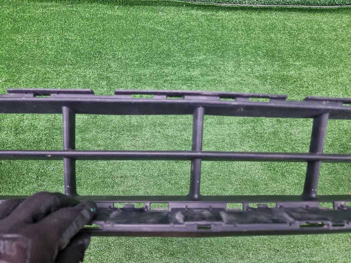 Решетка перед. бампера Mercedes GLB X247 19-23 AMG