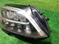 Битая Фара правая Mercedes C w205 (2018-2023) LED
