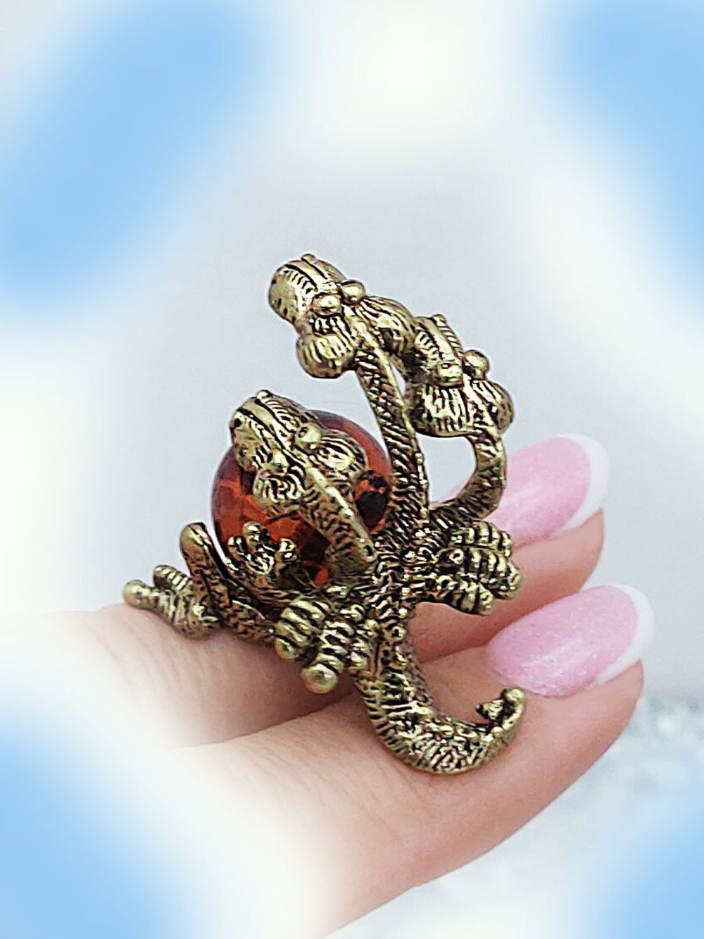 Фигурка,статуэтка бронза.