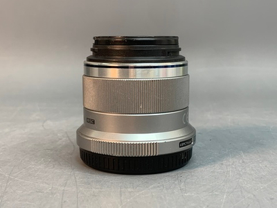 Olympus ED 45mm 1.8 MFT