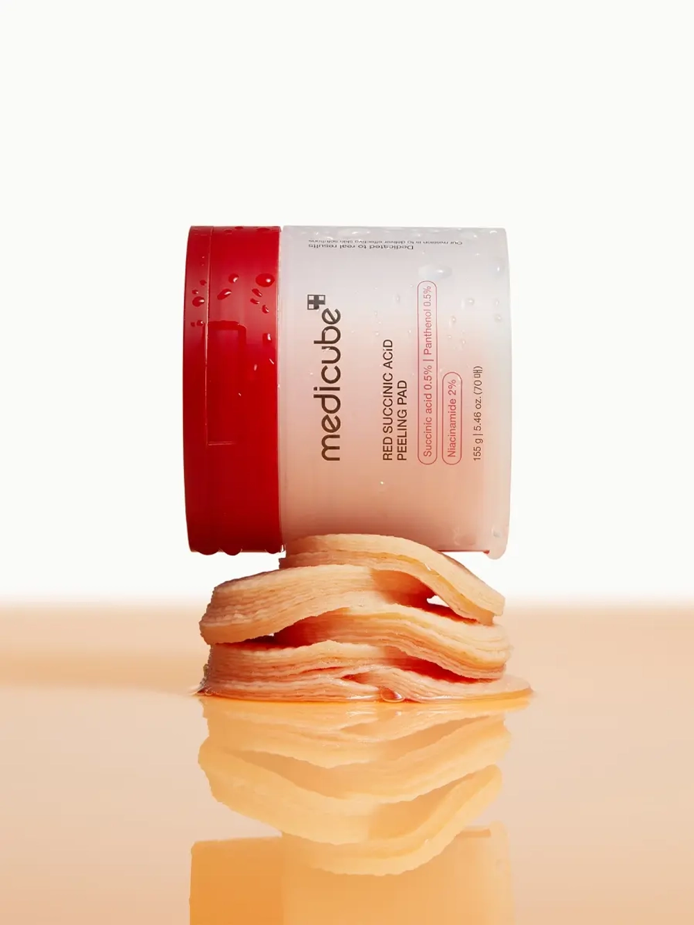 Medicube Отшелушивающие пэды с янтарной кислотой против пигментации Red Succinic Acid Peeling Pad 70 шт